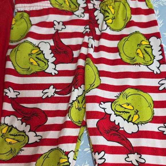 Dr. Seuss Grinch Kids Sz 4T Red and Green Grinch Playful Fun Kids Pajama Set - Picture 5 of 9